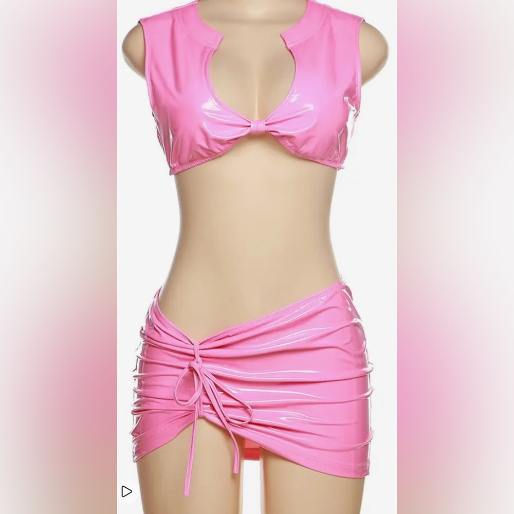 Pink two piece outfit